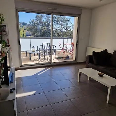 Apartment 4 Couchages Six-Fours-les-Plages