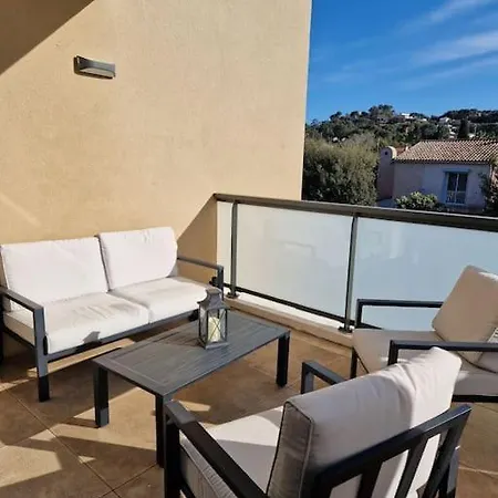 Apartment 4 Couchages